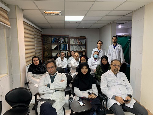 برگزاری ژورنال کلاب هفتگی مشترک علوم بالینی و علوم پایه-17آذرماه 1404